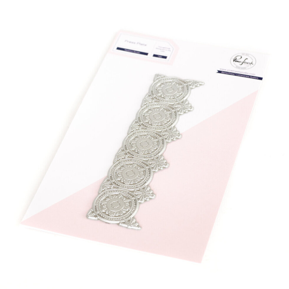 Pinkfresh Studio - Medallion Border press plate - DISCONTINUED
