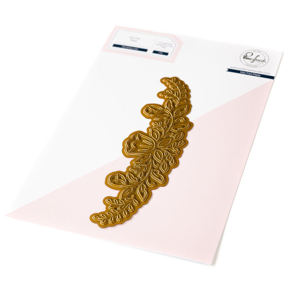 Pinkfresh Studio - Sending Love hot foil (B7)