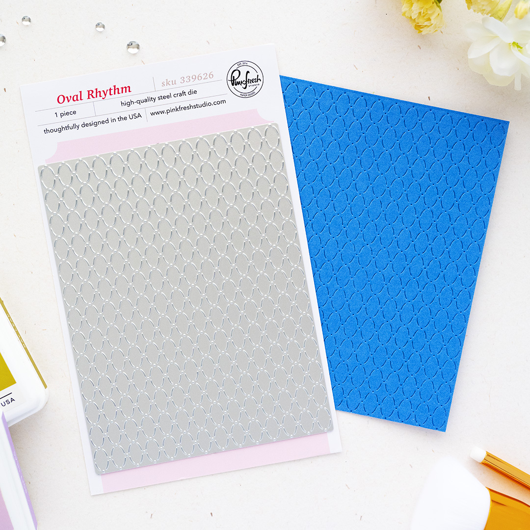 **NEW* - Pinkfresh Studio - Oval Rhythm coverplate die